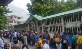 Des haitiens envahissent la DGI, ce vendredi 29 septembre 2017