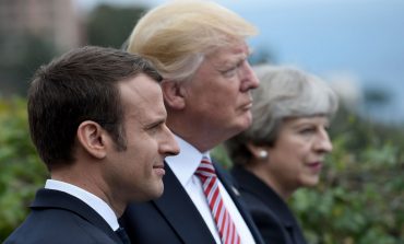 Les Etats-Unis, la France et le Royaume-Uni frappent la Syrie