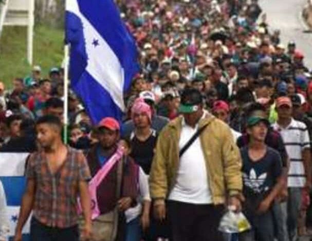 Les migrants honduriens continuent leur marche vers les Etats-Unis