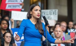 La démocrate Alexandria Ocasio-Cortez : la plus jeune élue au Congrès américain