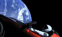 SpaceX : un an après leur départ de la Terre, où en est l'odyssée spatiale de Starman et de son cabriolet rouge vif ?