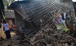 L'Indonésie frappée par un puissant séisme et menacée d'un tsunami