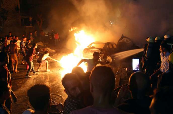 Dix-neufs morts au Caire dans une explosion provoquée par un accident de voiture