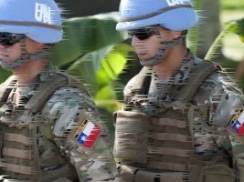 Le sénateur Alfonso de Urresti demande des comptes sur le viol des casques bleus chiliens en Haïti