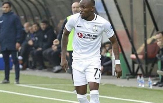 L'international haïtien Wilde-Donald Guerrier annonce son départ du Club FK Neftchi