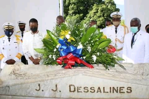 218ème anniversaire du drapeau : Jovenel Moïse prône l’unité pour sortir Haïti de l’impasse