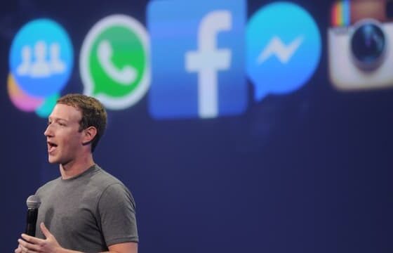 L’empire de mark Zuckerberg tombe…