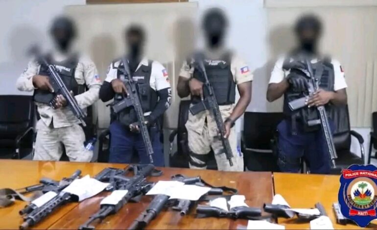 Opérations policières : 17 présumés bandits stoppés, 17 armes à feu saisies 
